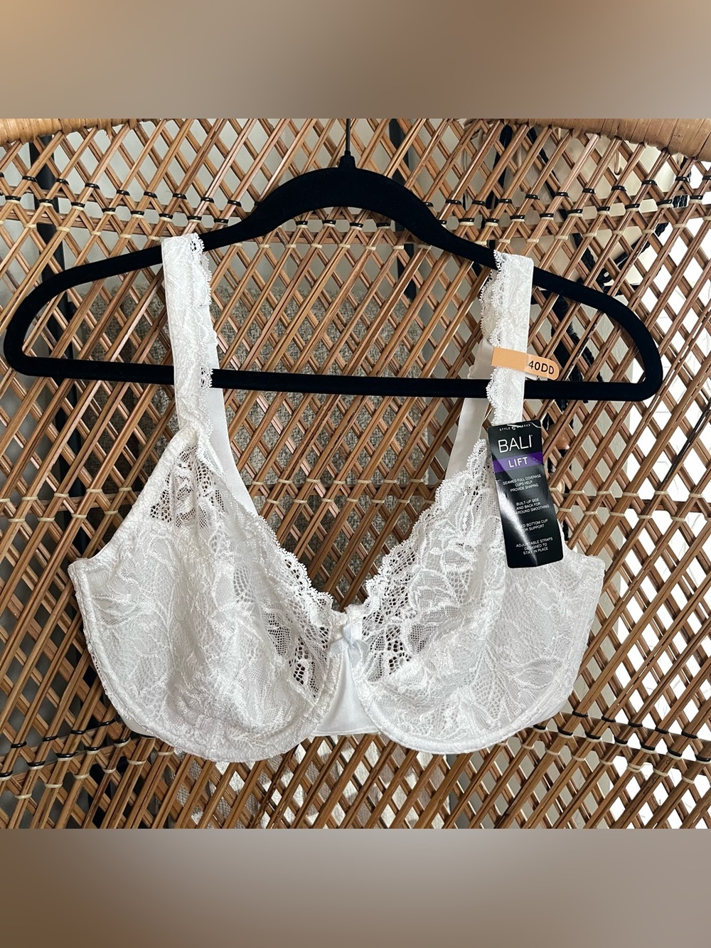 Bali White Lace Support Underwire Bra